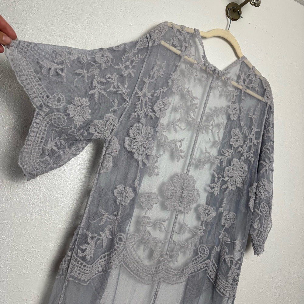 POL Sheer Dainty Lace Midi Robe Coverup - Picture 4 of 8